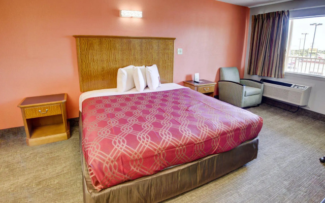 Econo Lodge Norfolk Airport