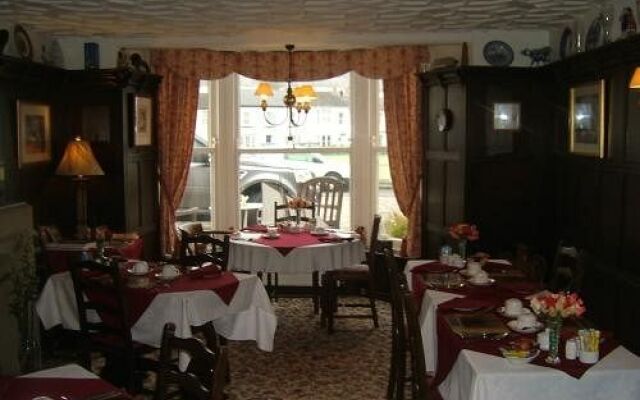 Potters Mooring Guest House Hotel