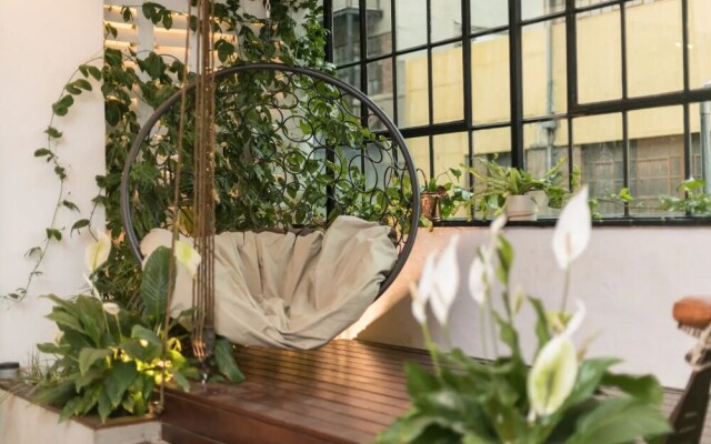 2nd Floor Fox Street Studios