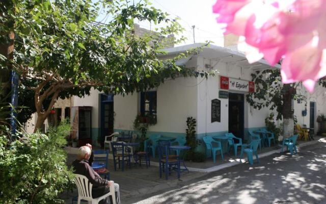 Nikos House