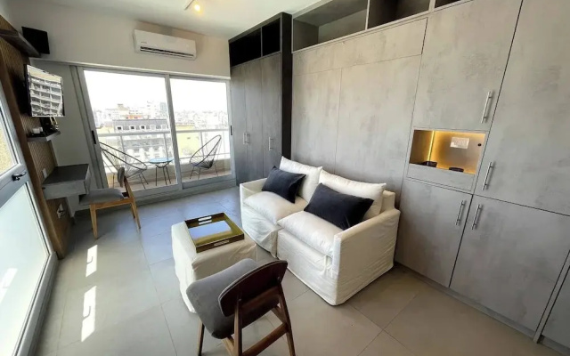 Fantastic Studio With Balcony Pool