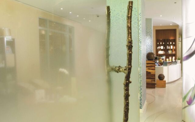 Fairmont Chicago at Millennium Park Gold Experience