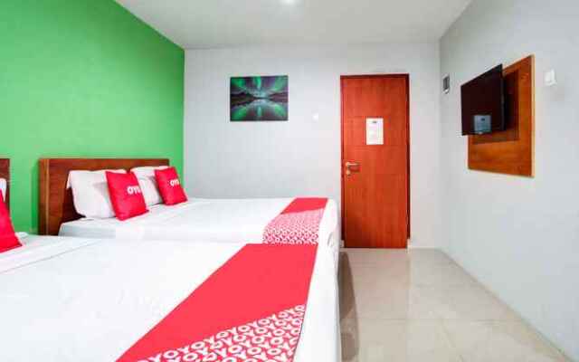 Collection O 3876 The Aurora Inn Lembang