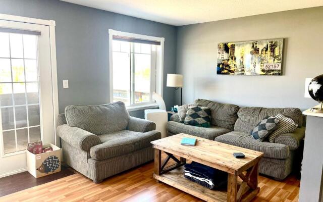 Top Floor Riverfront Condo with Stellar Sunsets!