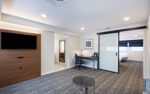 Holiday Inn Express Boston - Waltham by IHG