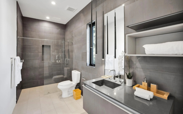 LA Villa by Avantstay Walk to The Grove LA