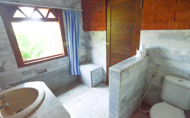 Ida Beach Village Candidasa