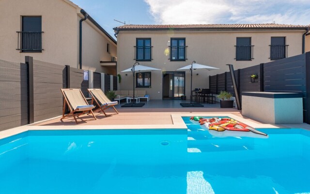 Villa NiA