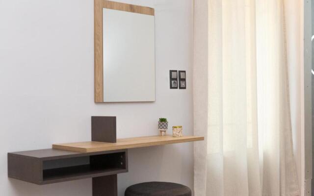 Petani Beach Suites