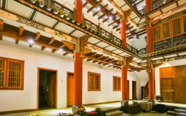 Dali Ancient City May Shenmu Inn