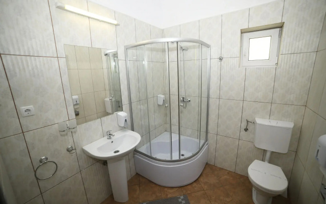 Pensiunea Zbor 1