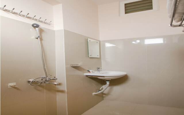 OYO 10270 SS Residency