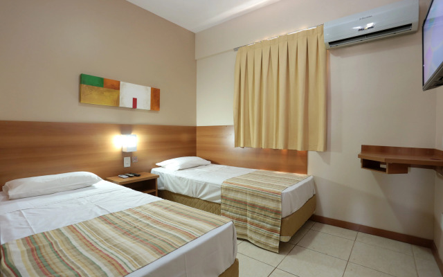 Golden Tower Maurílio Biagi