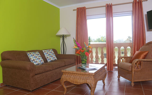Punto di Oro Residences