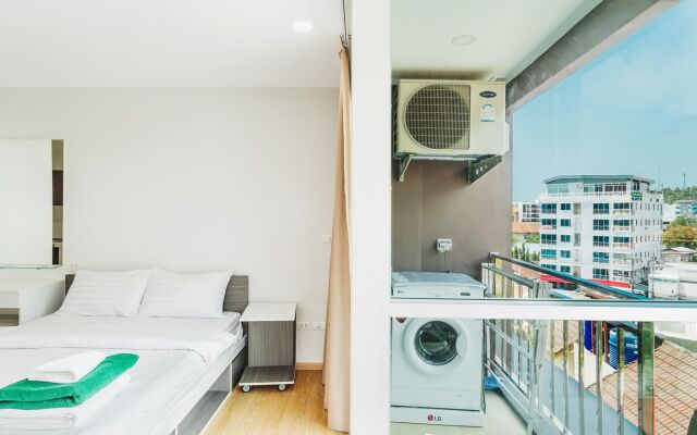 Condo in Kata in Ozone - Unit A612