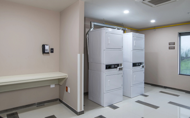 Candlewood Suites Celaya by IHG