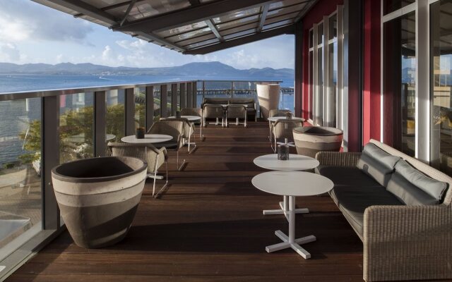 Simon Hotel