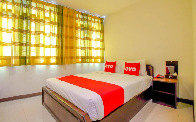 Super OYO 484 Pannee Residence Khaosan (Sha Plus)