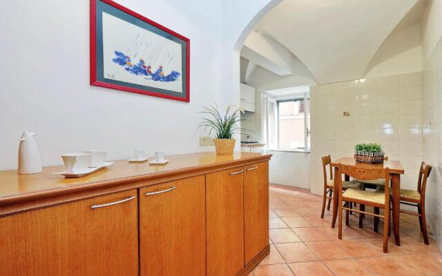 Clementina Charme - My Extra Home