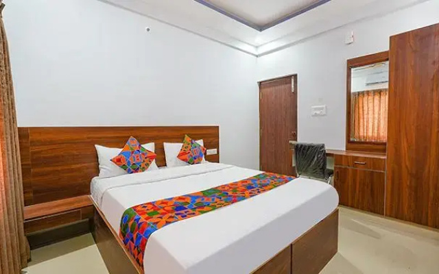Fabhotel Whitefield Suites