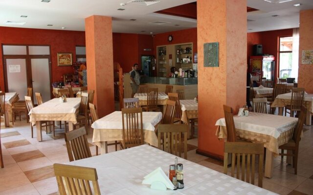 Family Hotel Gorski Kut