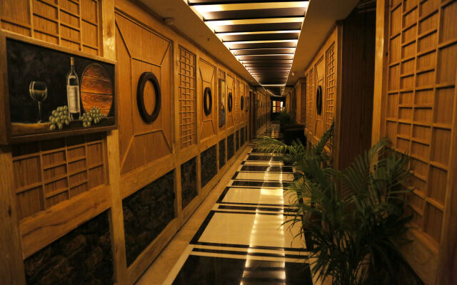 Benzz Park, Chennai