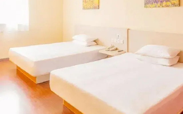 Homeinn Pebble Hotel (Nanjing South Railway Station North Square)