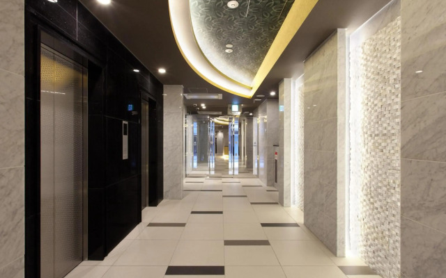 Nipponbashi Luxe Hotel