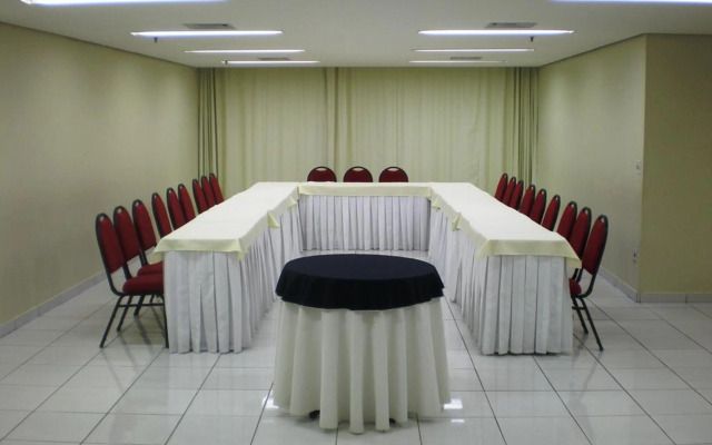 Blue Tree Garden Bauru