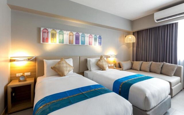 Journeyhub Phuket Patong Hotel