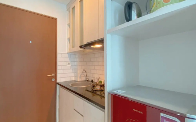 Comfy And Minimalist Studio Apartment At Tifolia