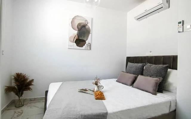 Phaedrus Living Seaside Luxury Flat Athina 21