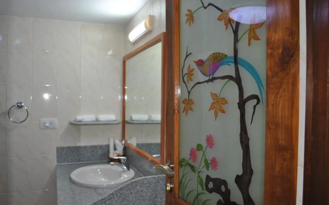 Cochichos Resort