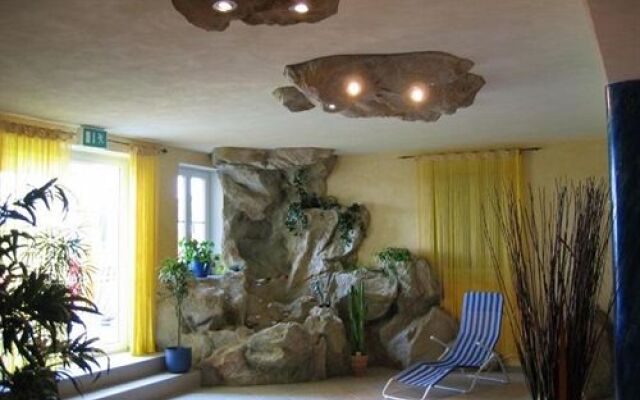 Hotel Oasis Loipersdorf