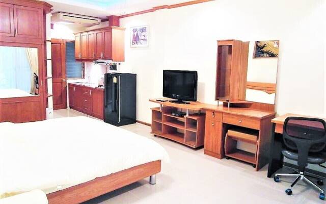 Baan Suan Lalana Td Large studio apartment Jomtien