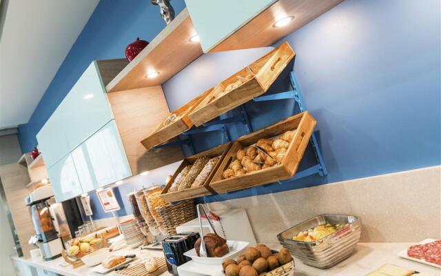 ibis Styles La Rochelle Centre Vieux Port