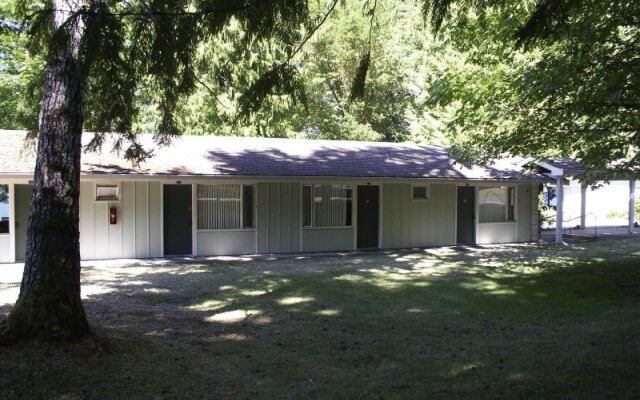 Lake Crescent Lodge