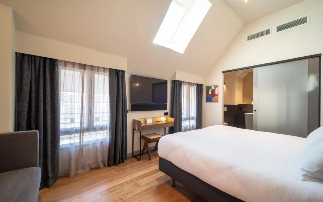 Hebe Hotel