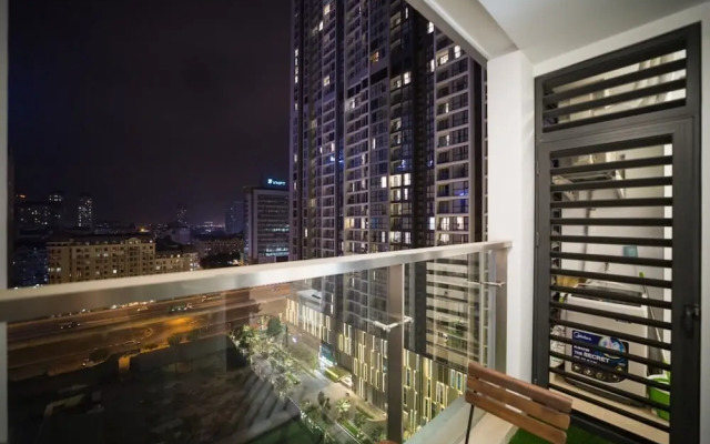 Bom Homes - Vinhomes Skylake Serviced Apartment