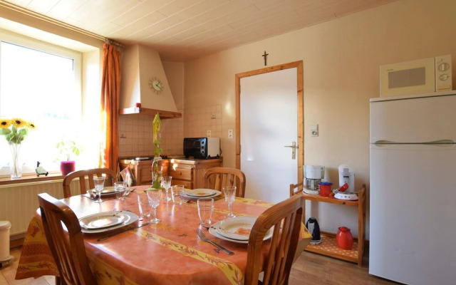 Cozy Holiday Home near Forest in Bovigny