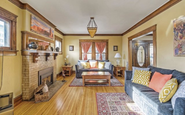 Beautiful Historic 1912 Master Craftsman Bungalow Is Located In The Heart Of Loh