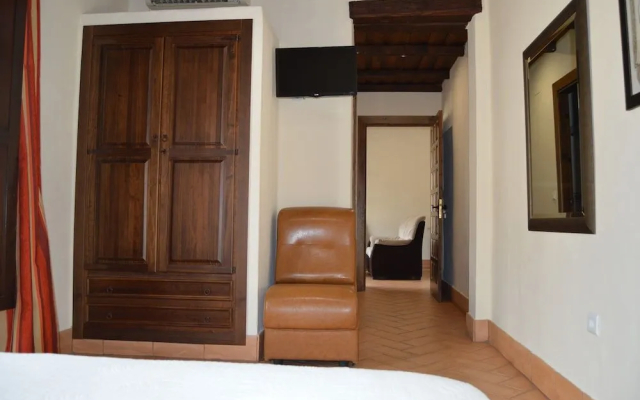 Apartamentos Turísticos Los Alisos