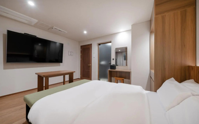 Dongtan Bell Hotel