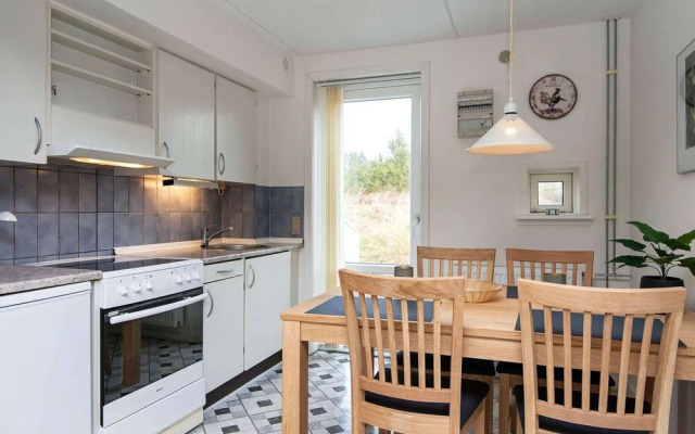 6 Person Holiday Home in Romo-by Traum