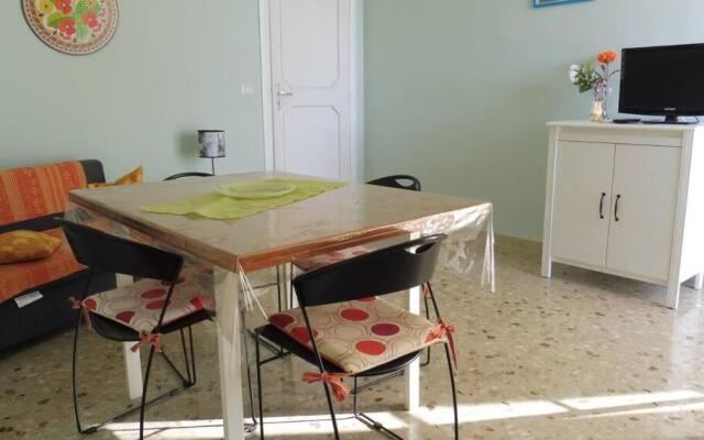 Appartamento in Villa a circa 100 metri dal mare