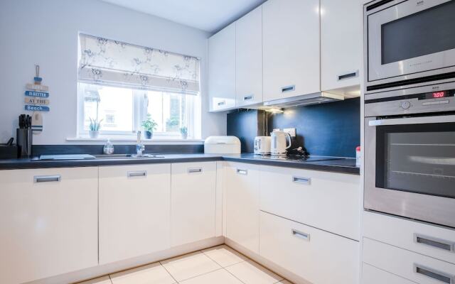 The Beachhouse - 2 Bed Townhouse - Saundersfoot