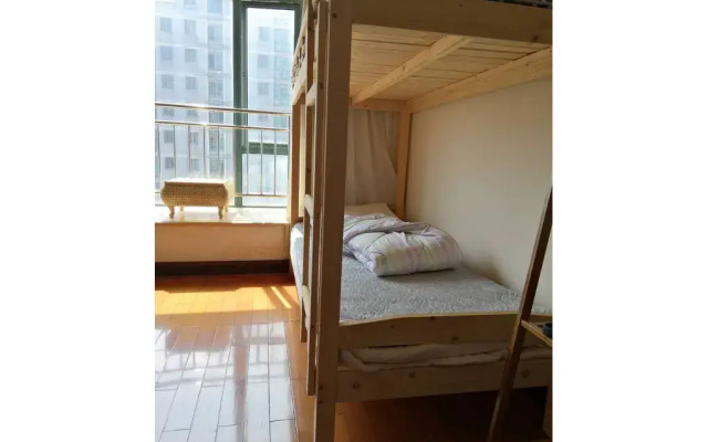 Pinkhostelling laternational