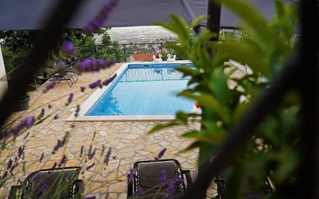 Salona Hills Apartment With Magical View OF Split