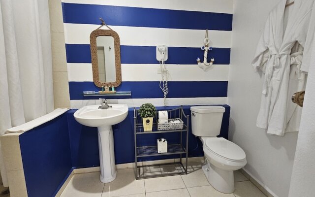 Aqua Marina Beach Club