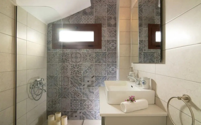 Luxury Villa Malvasia with Seaview and Heated pool